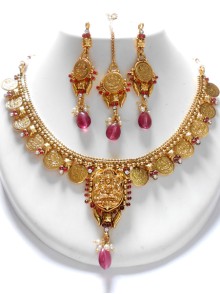 Temple Jewelry Set